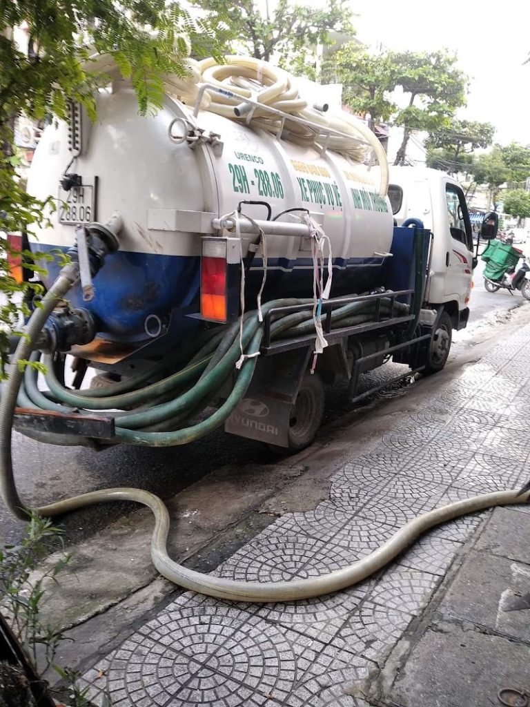 Hút hầm cầu Quận 3 - Môi trường Việt
